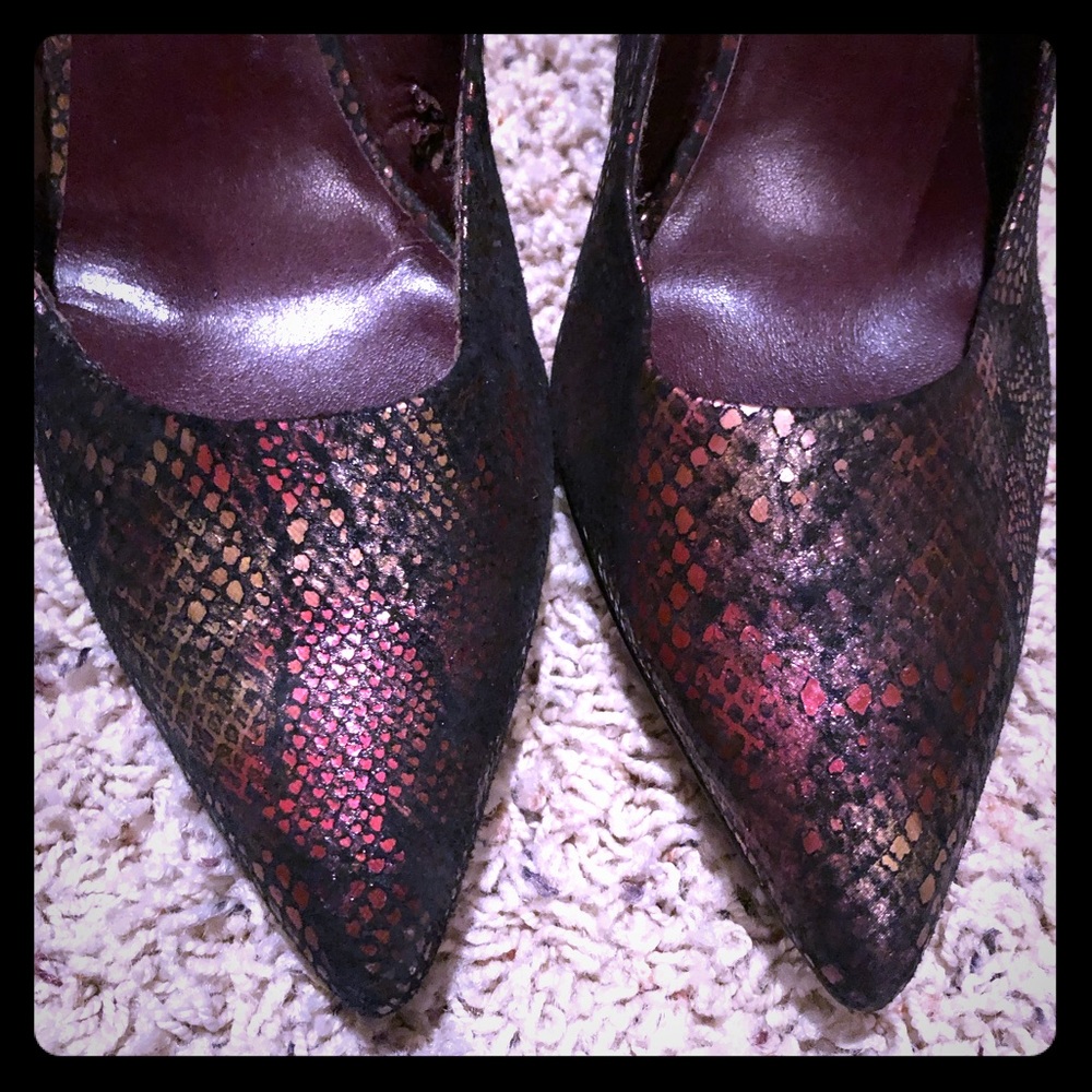 BCBGeneration 4.5” metallic python stiletto size 9
